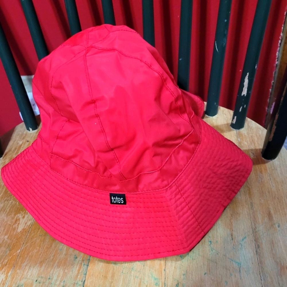 Totes kids hat
